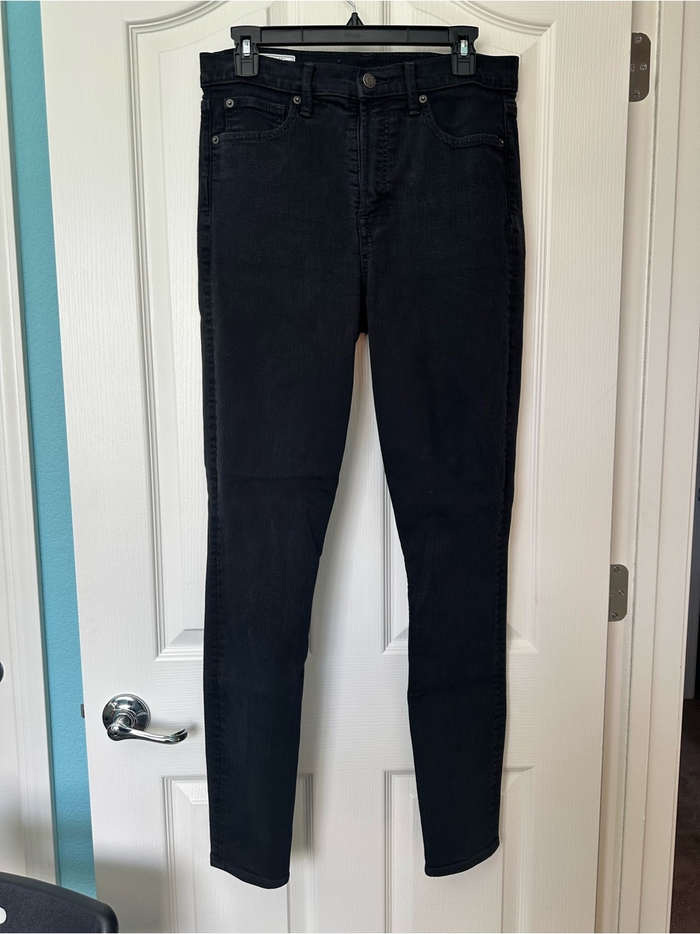 GAP Black Women's High-Rise Skinny Jeans